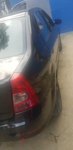 Vendo Logan 13.300 mil completo