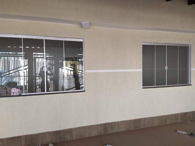 Vendo casa escriturada de 3 quartos na 102 do Recanto das Emas. - Foto 13