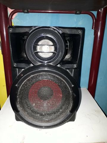 Vendo um mini hi-fi system LG ( para retirada de peças) - Foto 3
