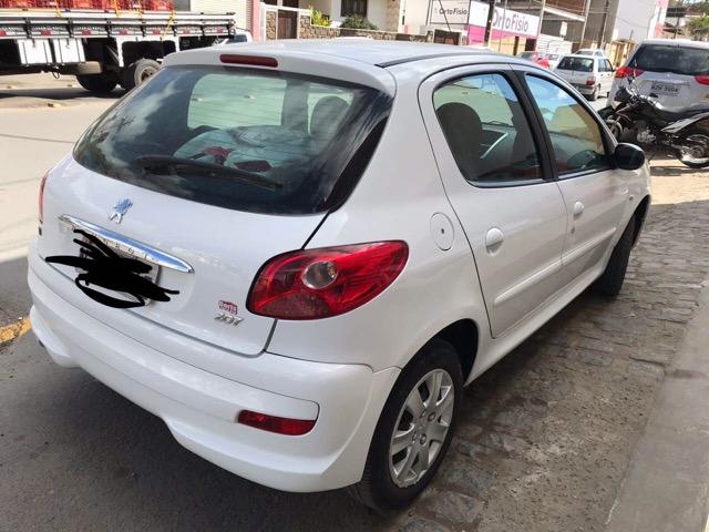 Peugeot 207 1.4 flex 2011 modelo 2012 - Foto 2