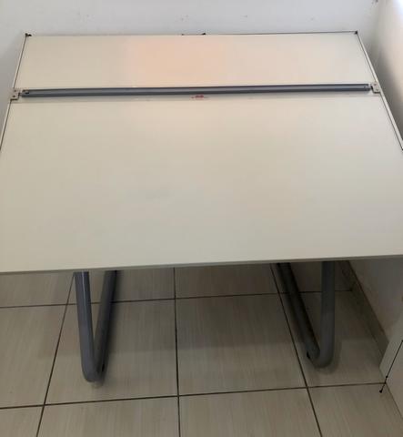 Mesa de Desenho Técnico (Prancheta) Tridente + Régua Paralela Desetec - Foto 2