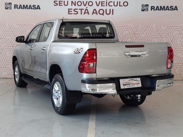 Hilux CD SRV 4x4 2.8 TDI Diesel Aut. - Foto 6