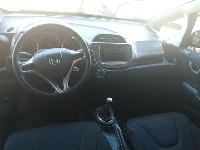 Fit 1.4 lx 2011 o mais Novo de Sergipe de garagem - Foto 9