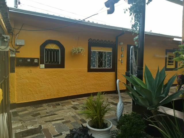 Aluga casa moça ou senhora celular