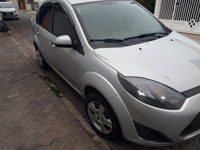 Fiesta Sedan SE - 14/14 - 1.0 - Foto 11