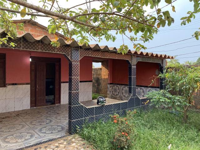 Vendo uma casa