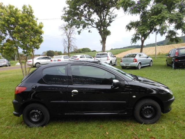 206 1.4 sensation 2p 2008 preto - Foto 4