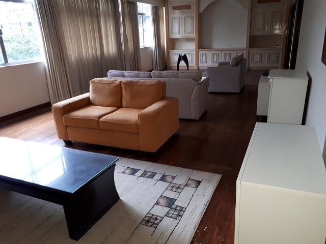 Luxo em área nobre da Tijuca 4 salas 4 quartos 2 suítes - Foto 2