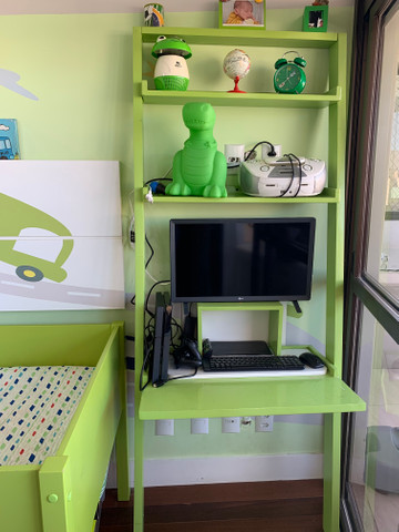 Escrivaninha e estante para quarto infantil - Foto 5