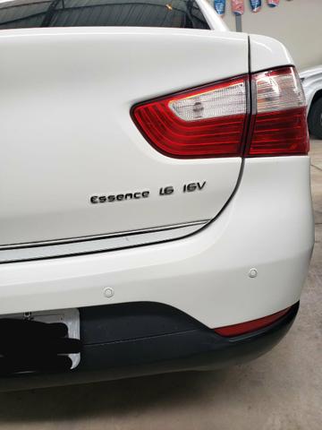 Grand Siena Essence manual 2016 impecável - Foto 5