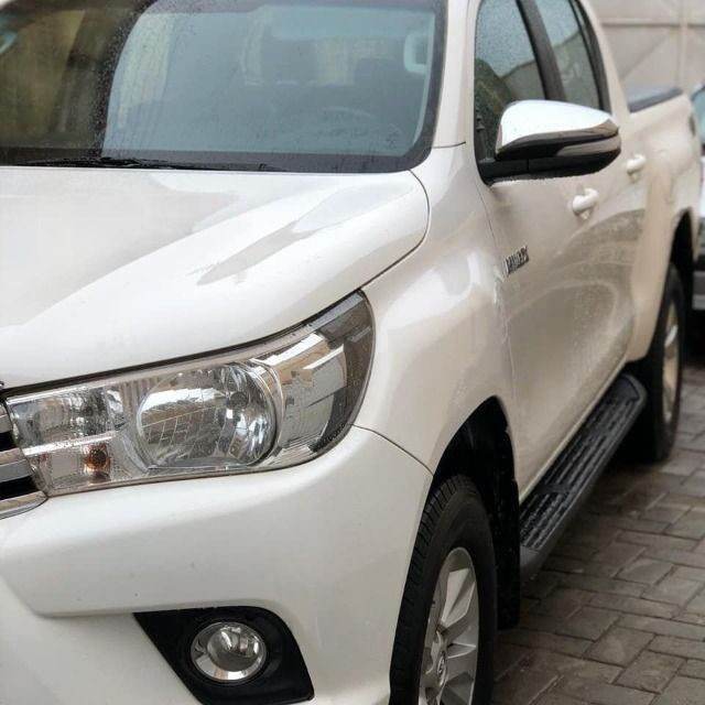 Toyota Hilux SRV 4x4 (Aut) / 2017<br><br> - Foto 8