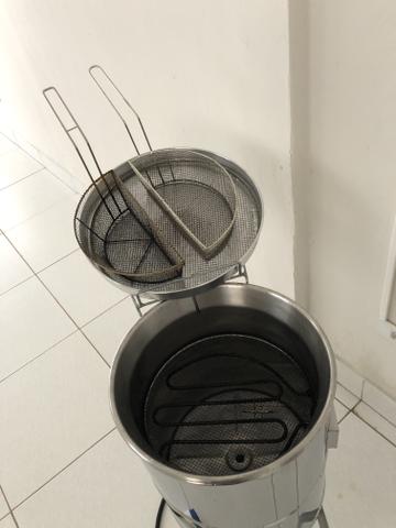 Fritadeira agua e oleo 220 volts com cesto duplo - Foto 3