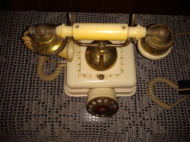Relíquia !!! Telefone anos 60 funcionando !!! - Foto 2