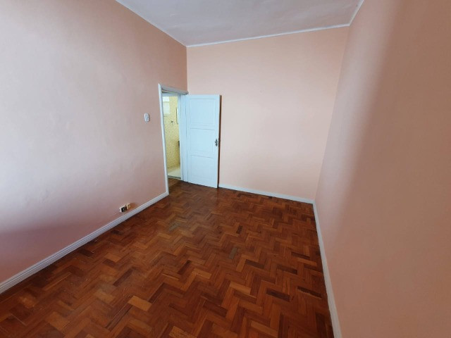 Barra.Jardim Brasil.AP 2/4 com 90 m2,dependencia.Segundo Andar.Bem Localizado.R$ 244.999 - Foto 5