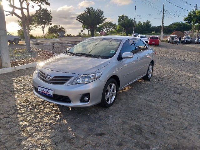 COROLLA-XEI-2012