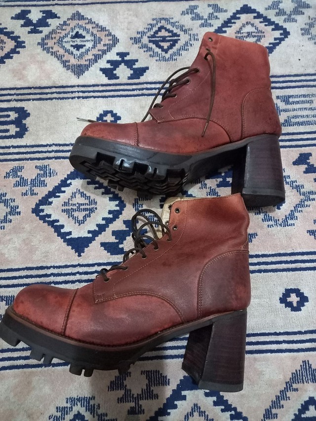 Bota Jinglers de couro tamanho 39 - Foto 2