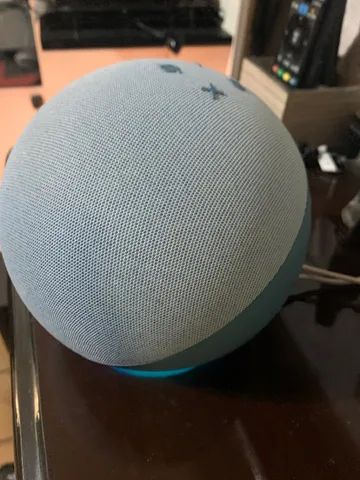 Smart Speaker  Echo 4ª Geração com Hub de Casa Inteligente e