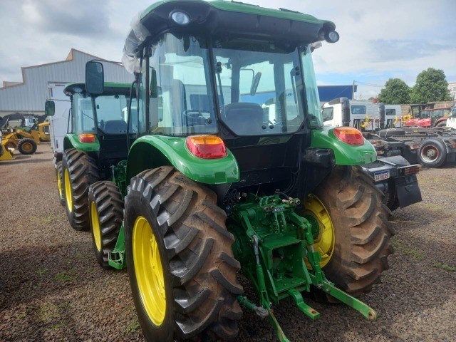 trator agricola john deere 5078E 4X4 ano 2018