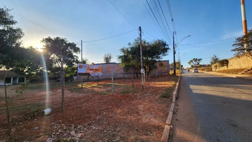 Area Comercial no Jardim Botanico - Aceita Carro