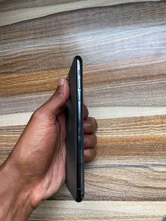 iPhone 11 Pro Max 64gb - Foto 4