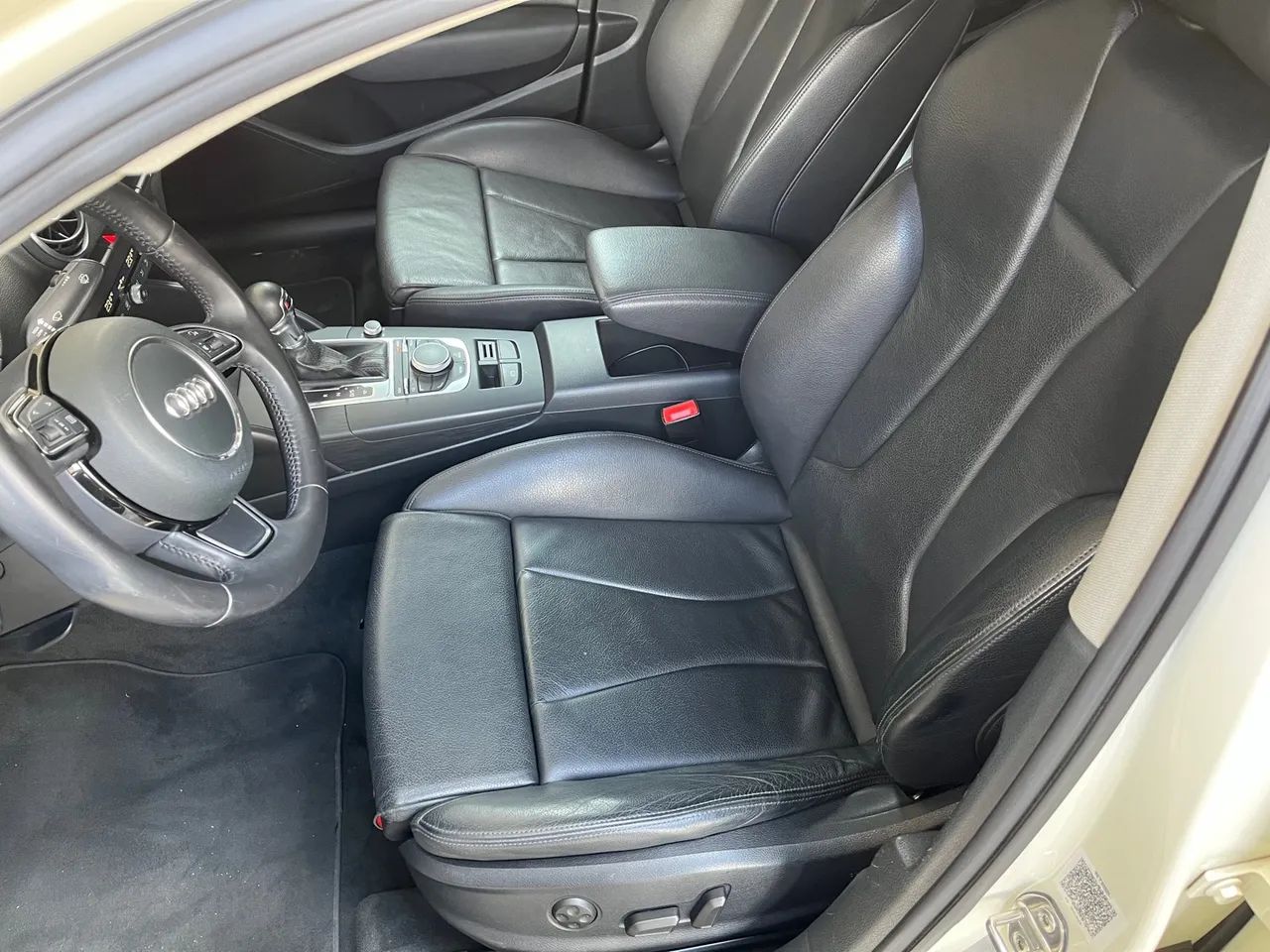 Audi A3 1.8 TFSI SEDAN AMBITION 16V 180CV GASOLINA 4P AUTOMÁTICO - Foto 5