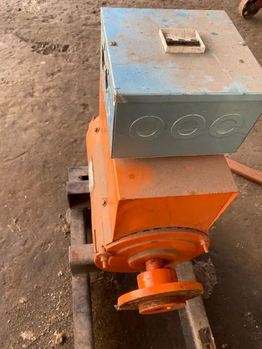 Gerador Síncrono 12,5 kVA - Foto 3