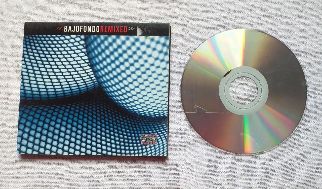 CD Bajo Fondo Remixed - Foto 4