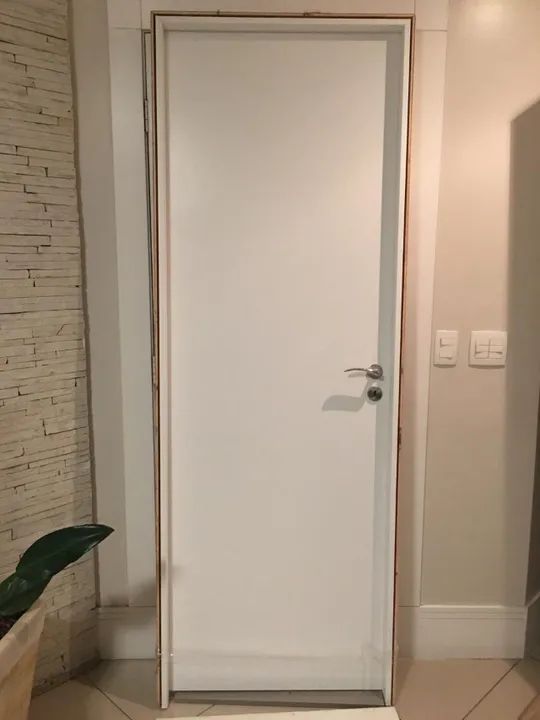 Kit de porta pronta para dormitório 72cm/ abertura esquerda