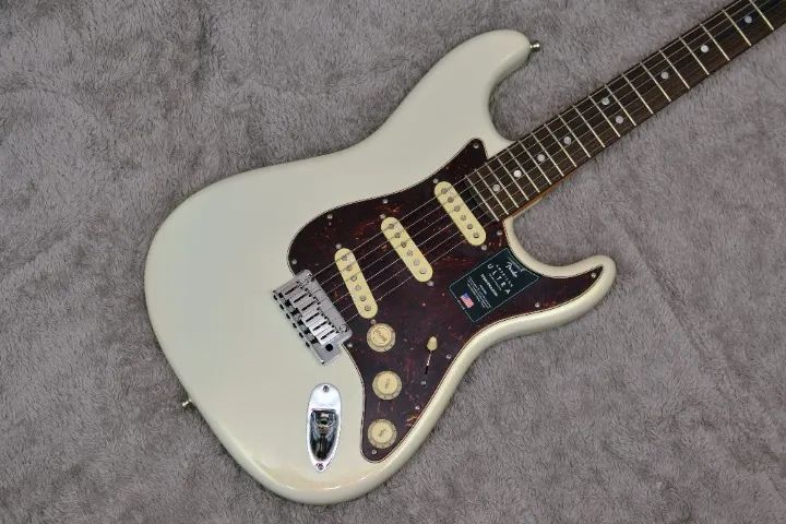 Guitarra Fender Stratocaster American Ultra Arctic Pearl  - Foto 4