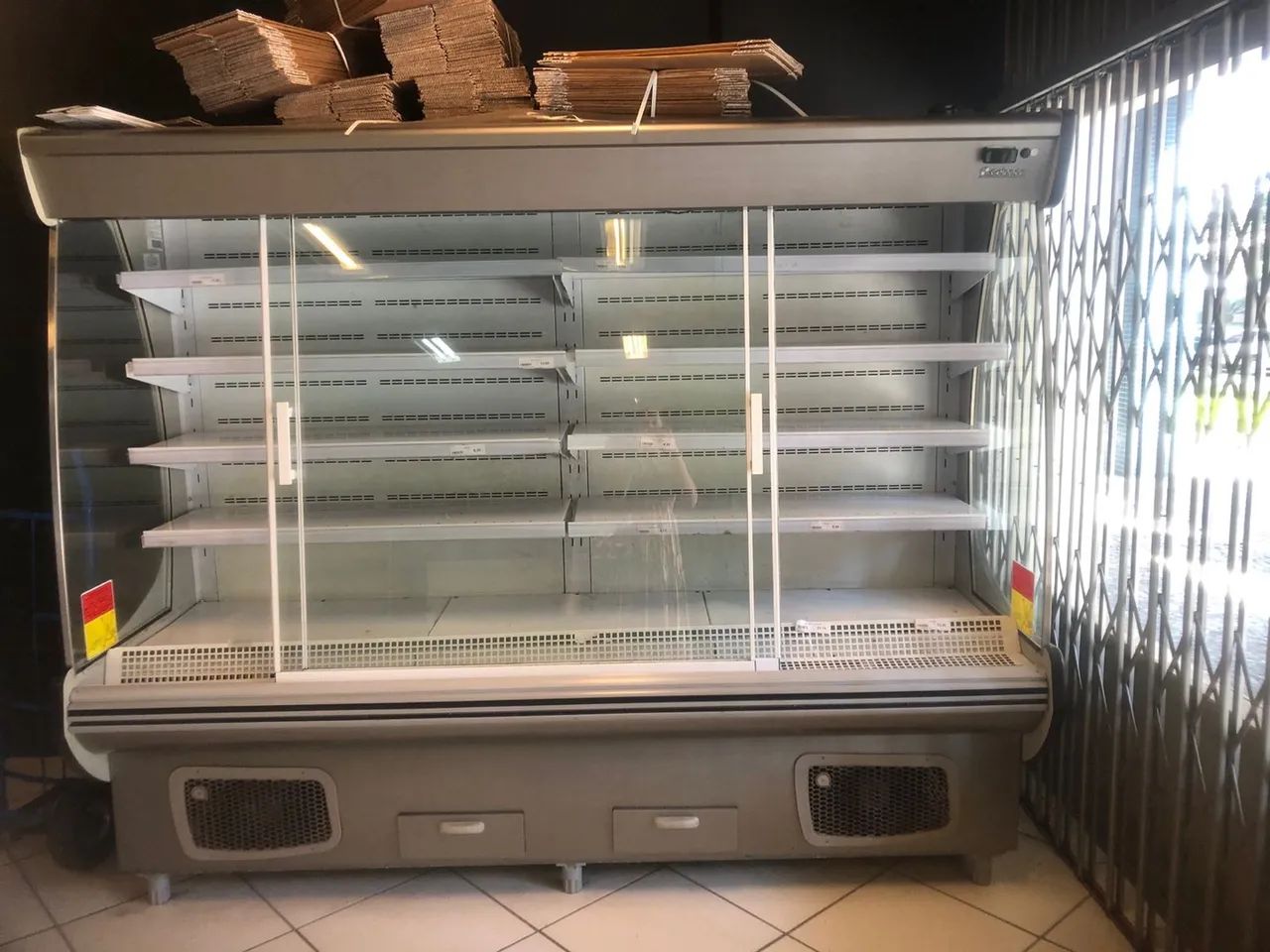 Refrigerador Expositor Vertical inox Gelopar 