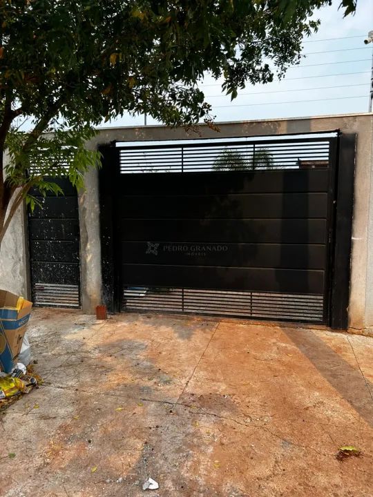 Casa Nova para Alugar com Churrasqueira e Garagem no Jardim Espanha ? Valor Imperdível!