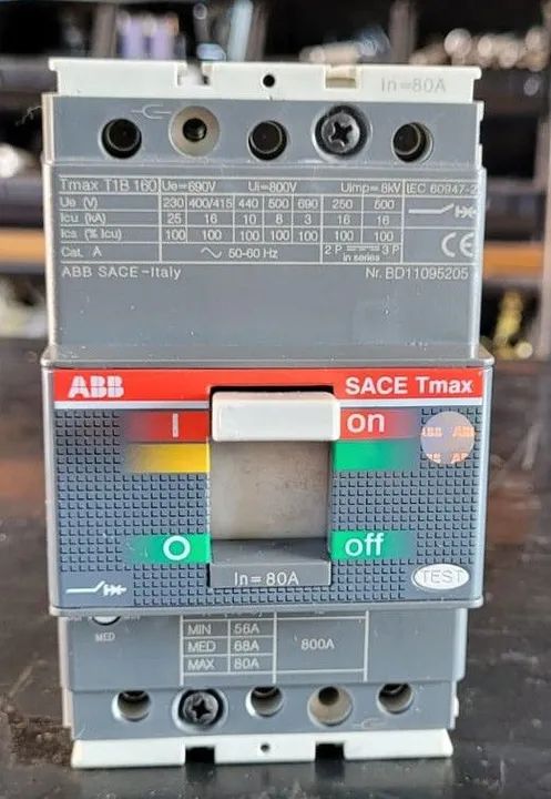 Disjuntor ABB SACE TMAX T1B160
