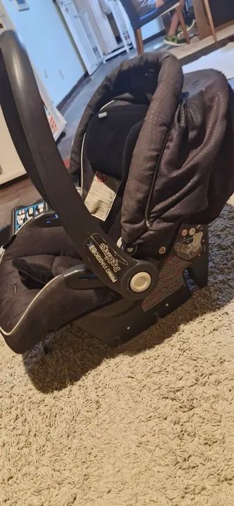 Bebê conforto e base para automóvel pegperego trifix - Foto 2