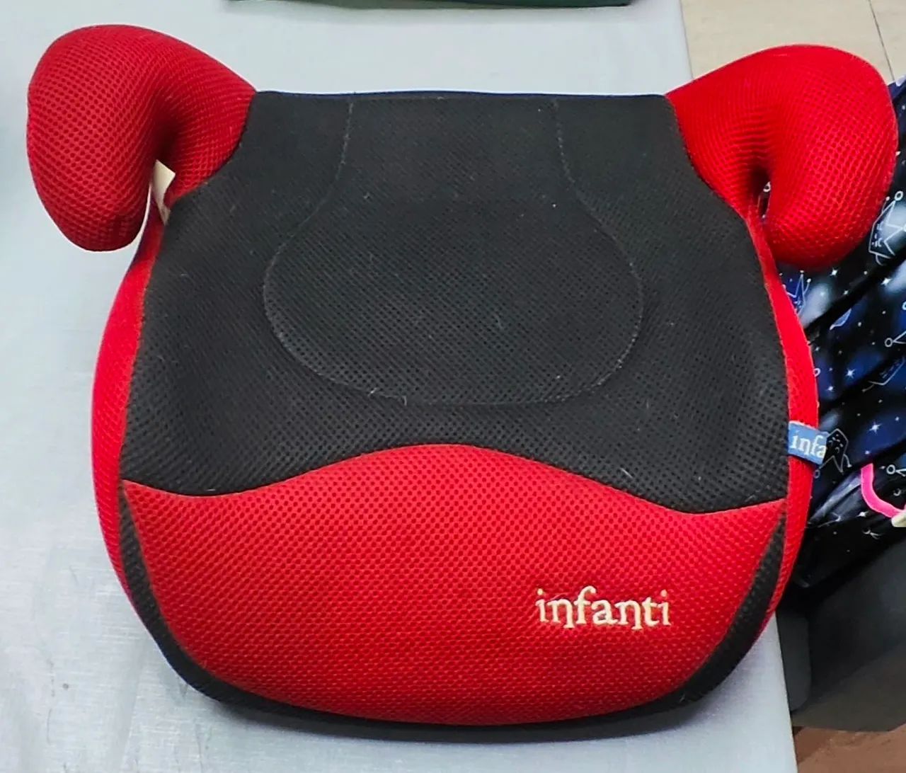 Cadeira de Carro Infantil Vermelha