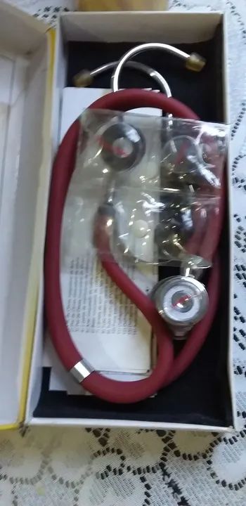 Estetoscópio novo na caixa - Foto 4