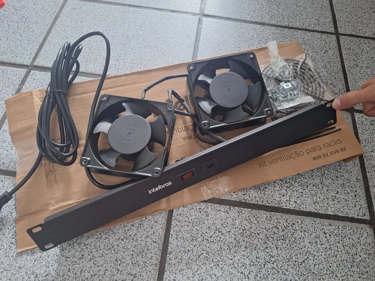 Kit Ventilação para Racks Intelbras KVR 2V/4V