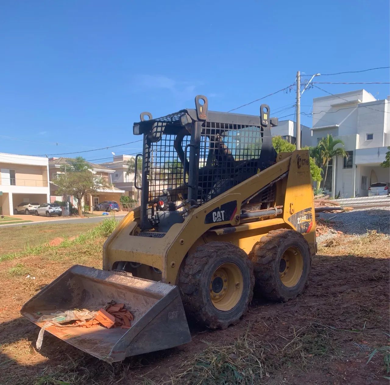 Mini carregadeira  - Foto 4