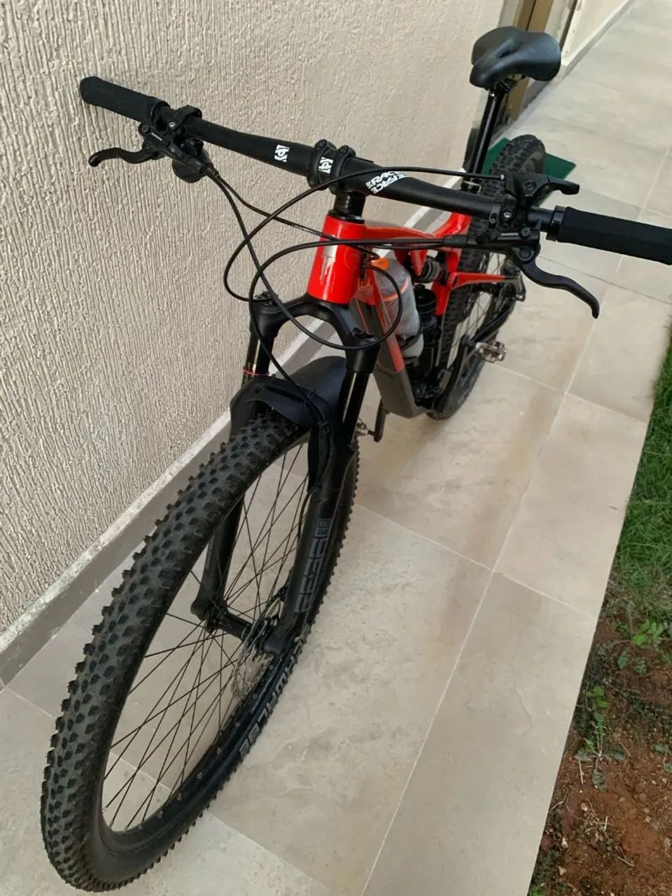 Bicicleta Caloi Elite Carbon FS Full aro 29 TAM 17 - Foto 3