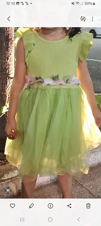 Vestido de batizado , e 2 vestido de sair