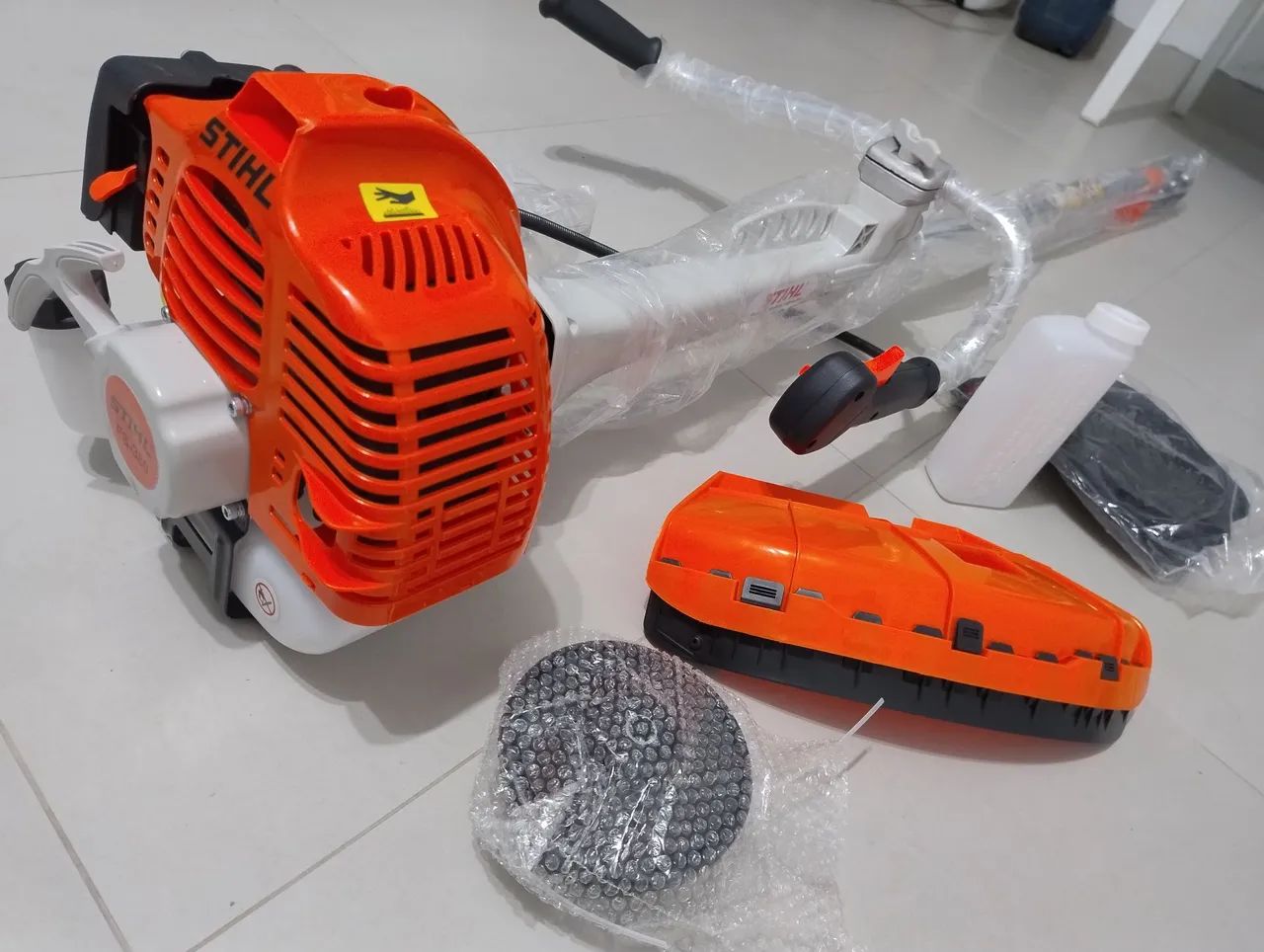 Roçadeira FS-380 - Nova - Foto 2