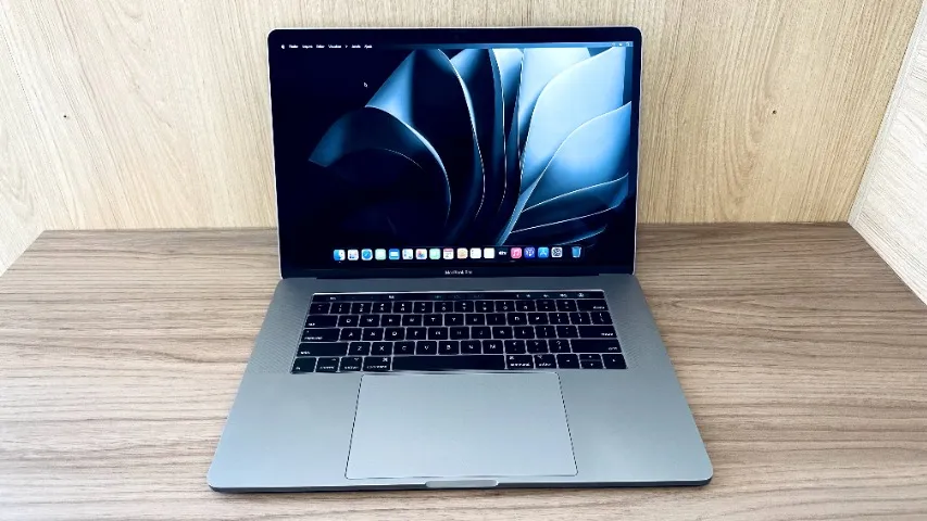 macbook pro i9 2019