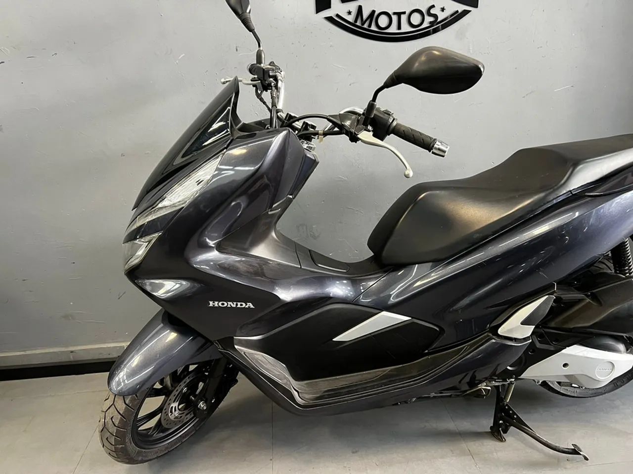 HONDA PCX Gasolina Automático - Foto 2