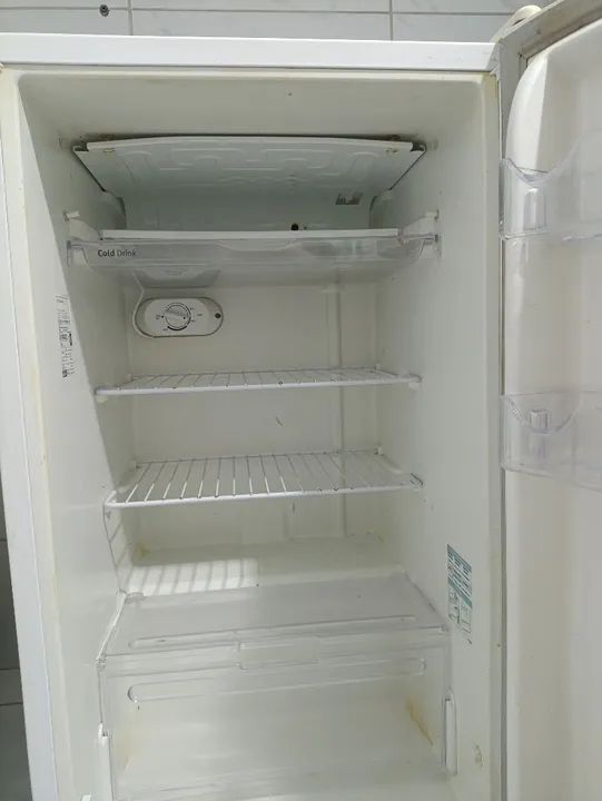 Frigobar Electrolux 120 Litros - Foto 2