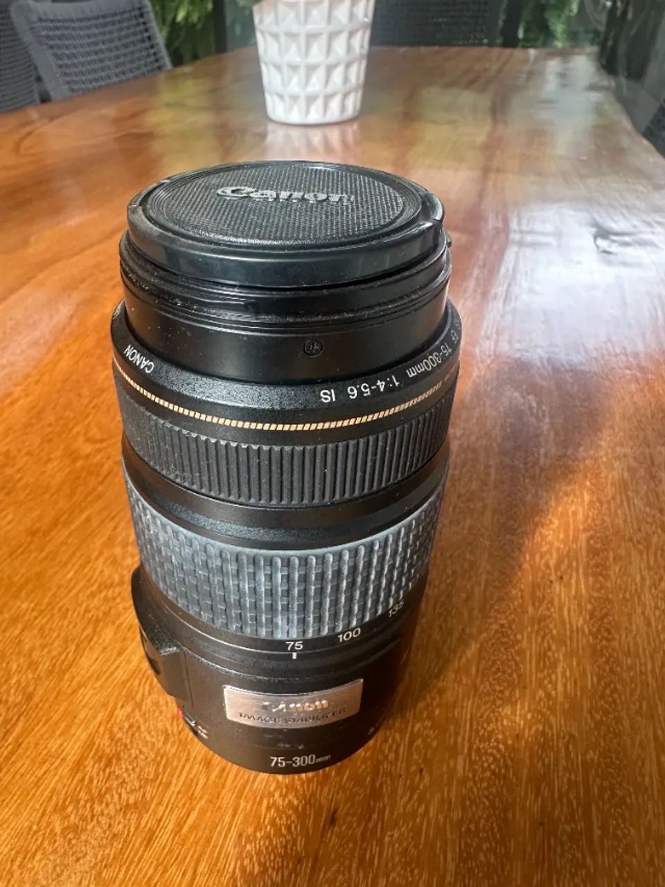 Lente Canon Ef 70-300mm F/4-5.6 Is Telefoto  - Foto 4