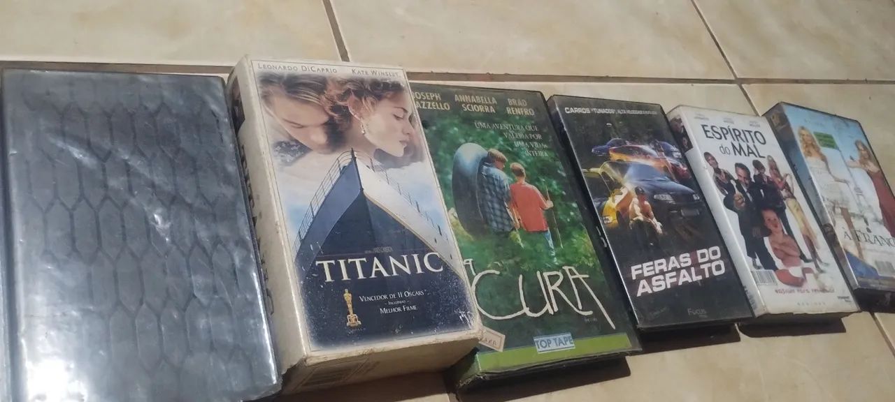 Coleção de Filmes em VHS - Diversos Títulos - Foto 4