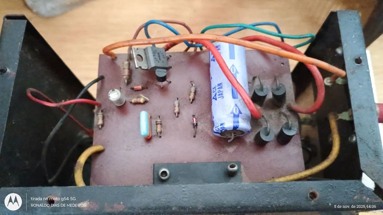 Conversor estabilizador 5 amperes - Foto 4