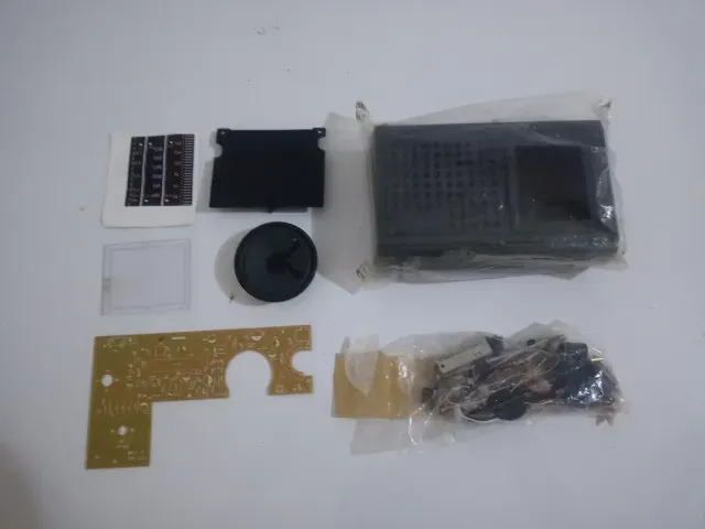Kit de Rádio Instituto Universal Brasileiro IUB