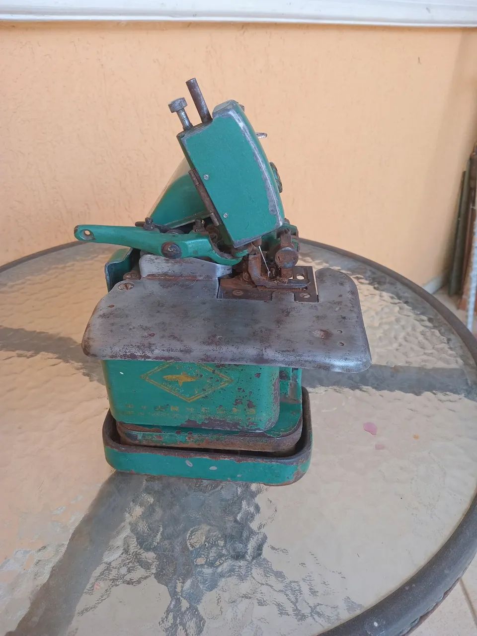 Máquina de Costura Overlock Industrial - Foto 2