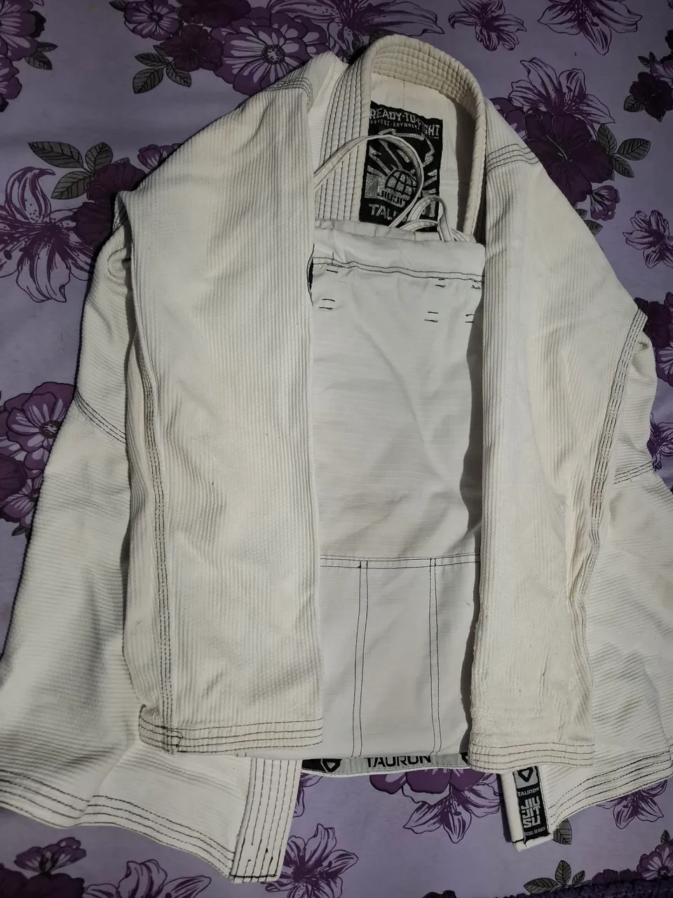 Kimono Jiu-Jitsu Tauron Branco - Novo!
