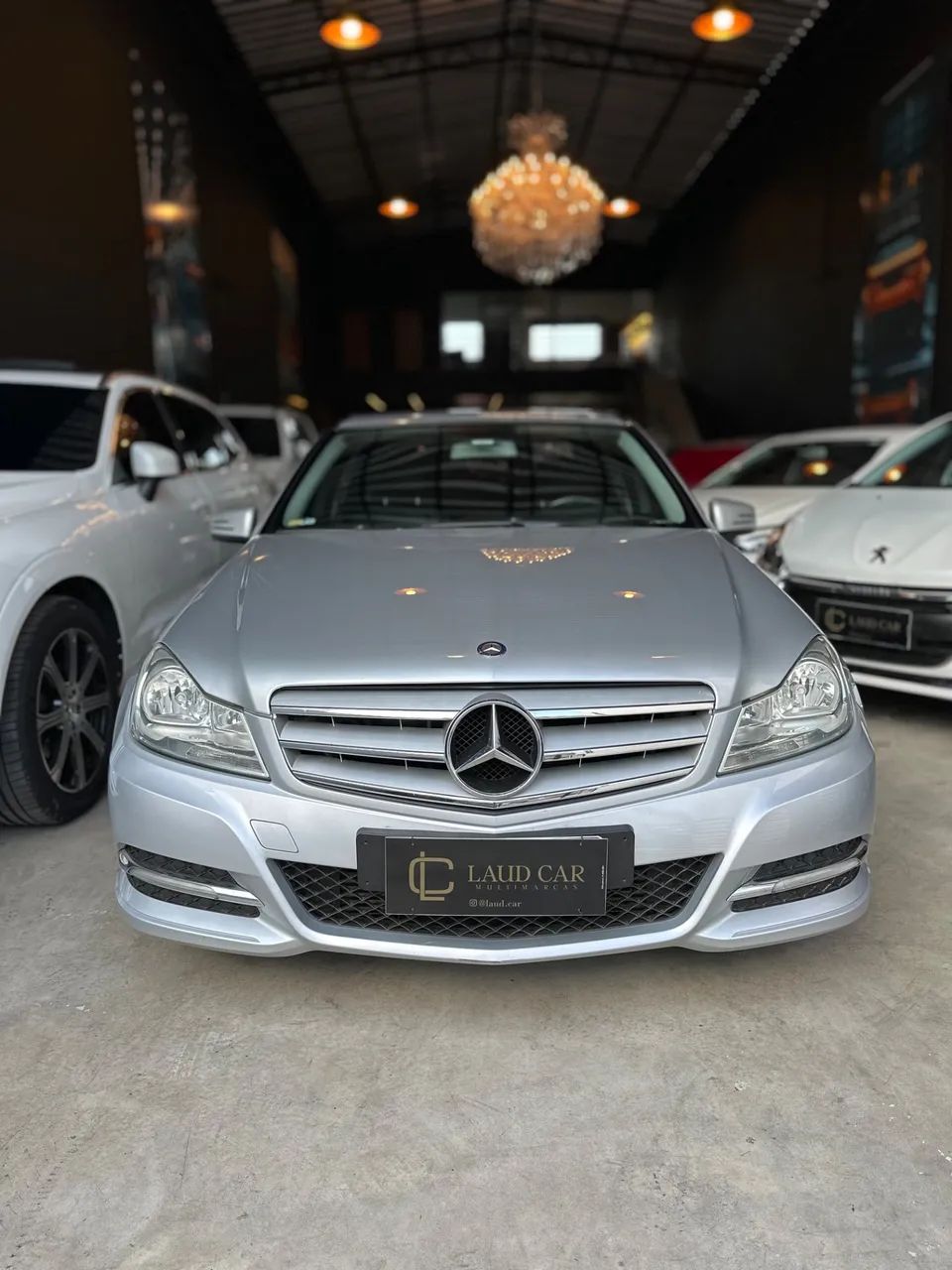 MERCEDES-BENZ C-180 CGI Classic 1.8 16V 156cv Aut.